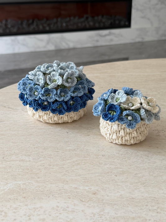 Blue hydrangea pot coaster set