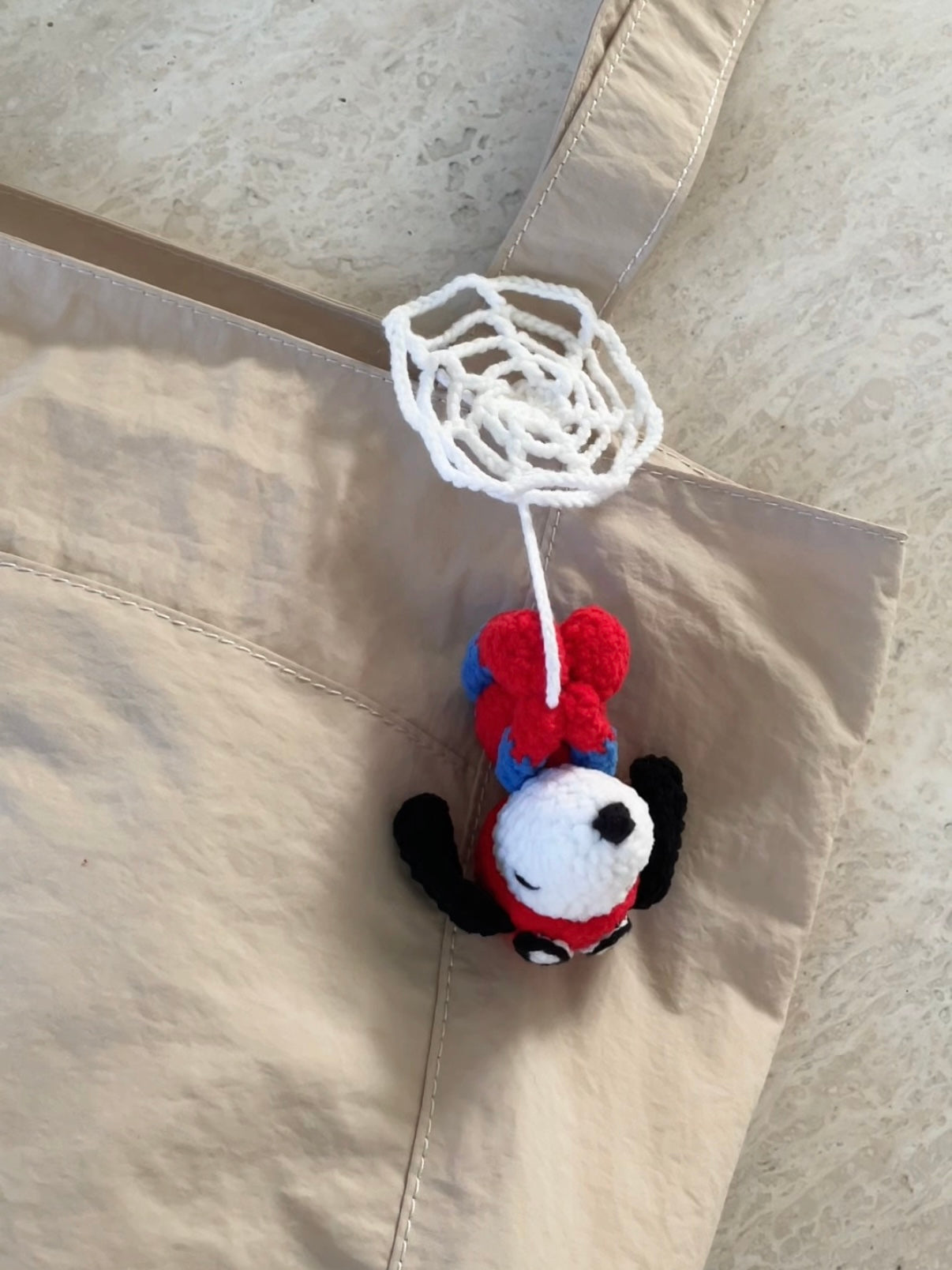 Spider version with stretchy web charm