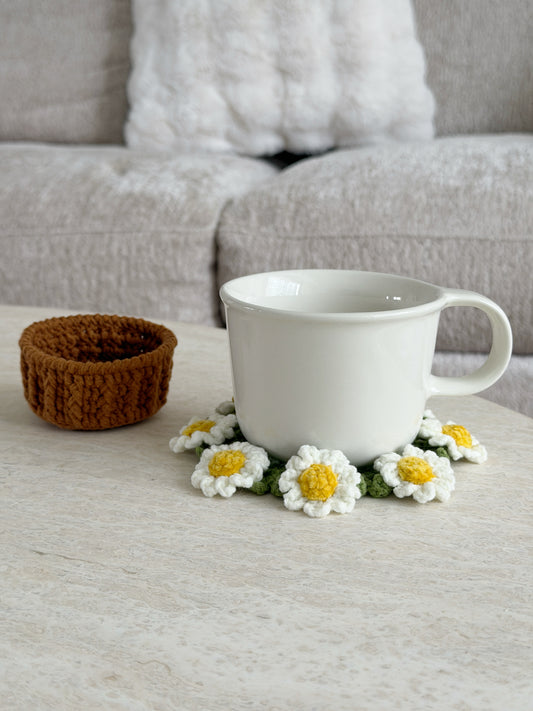 Crochet daisy flower pot coaster
